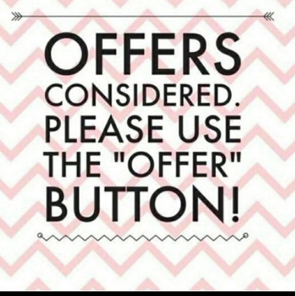 BCBG Athena black leather with gold hardware size 8.5M - Picture 8 of 8